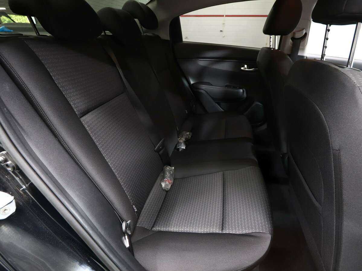 Б/У Киа Рио 2021 года. Фото: #11