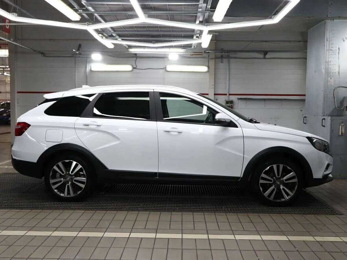 Б/У Лада (ВАЗ) Веста 2018 года. Фото: #5