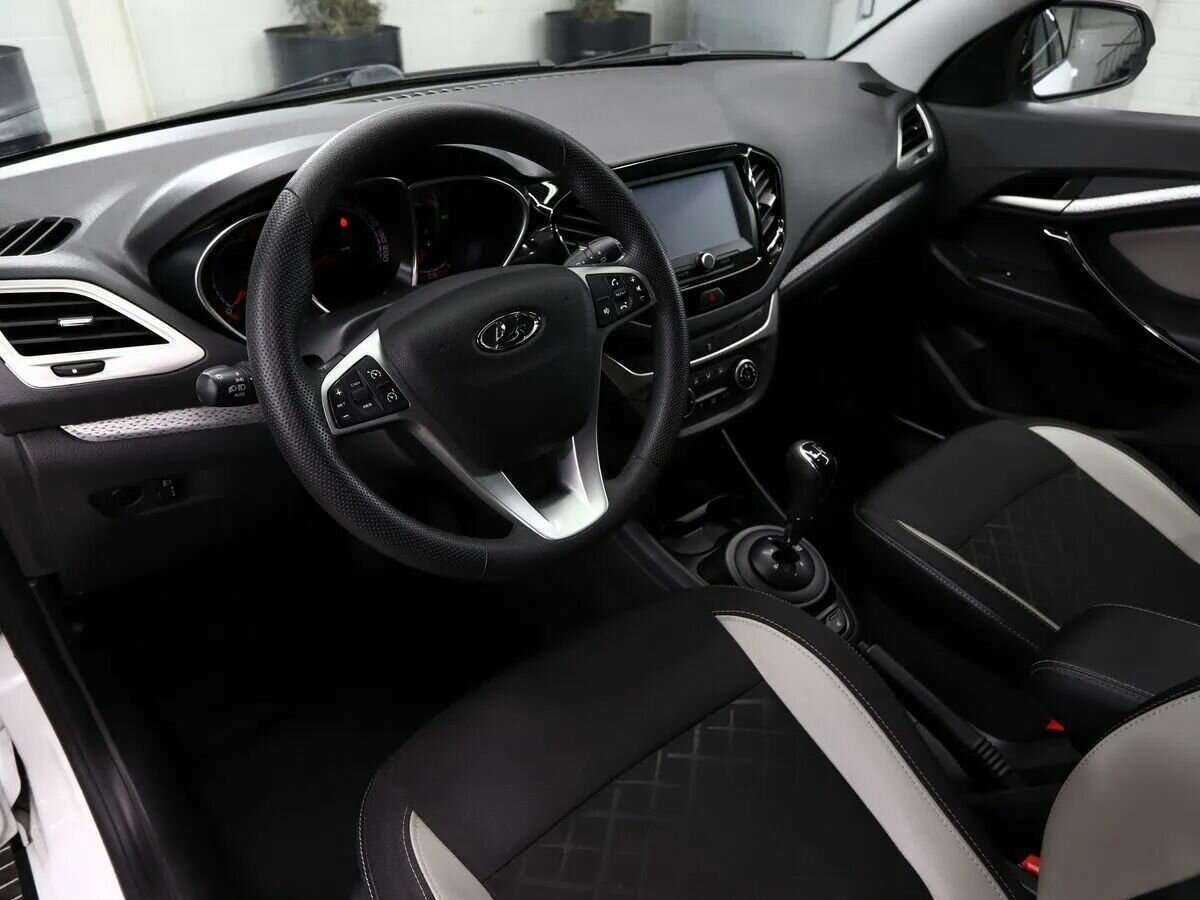 Б/У Лада (ВАЗ) Веста 2018 года. Фото: #6