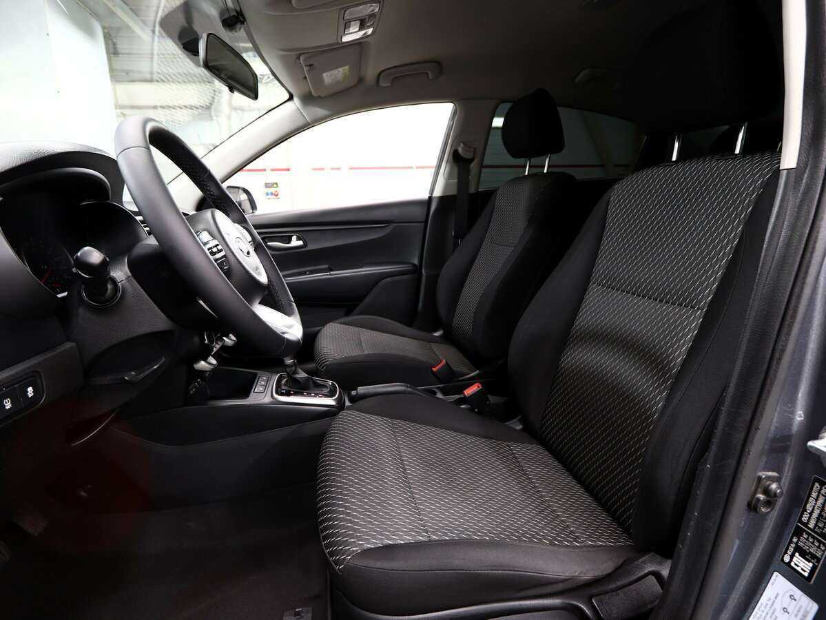 Б/У Киа Рио 2018 года. Фото: #6