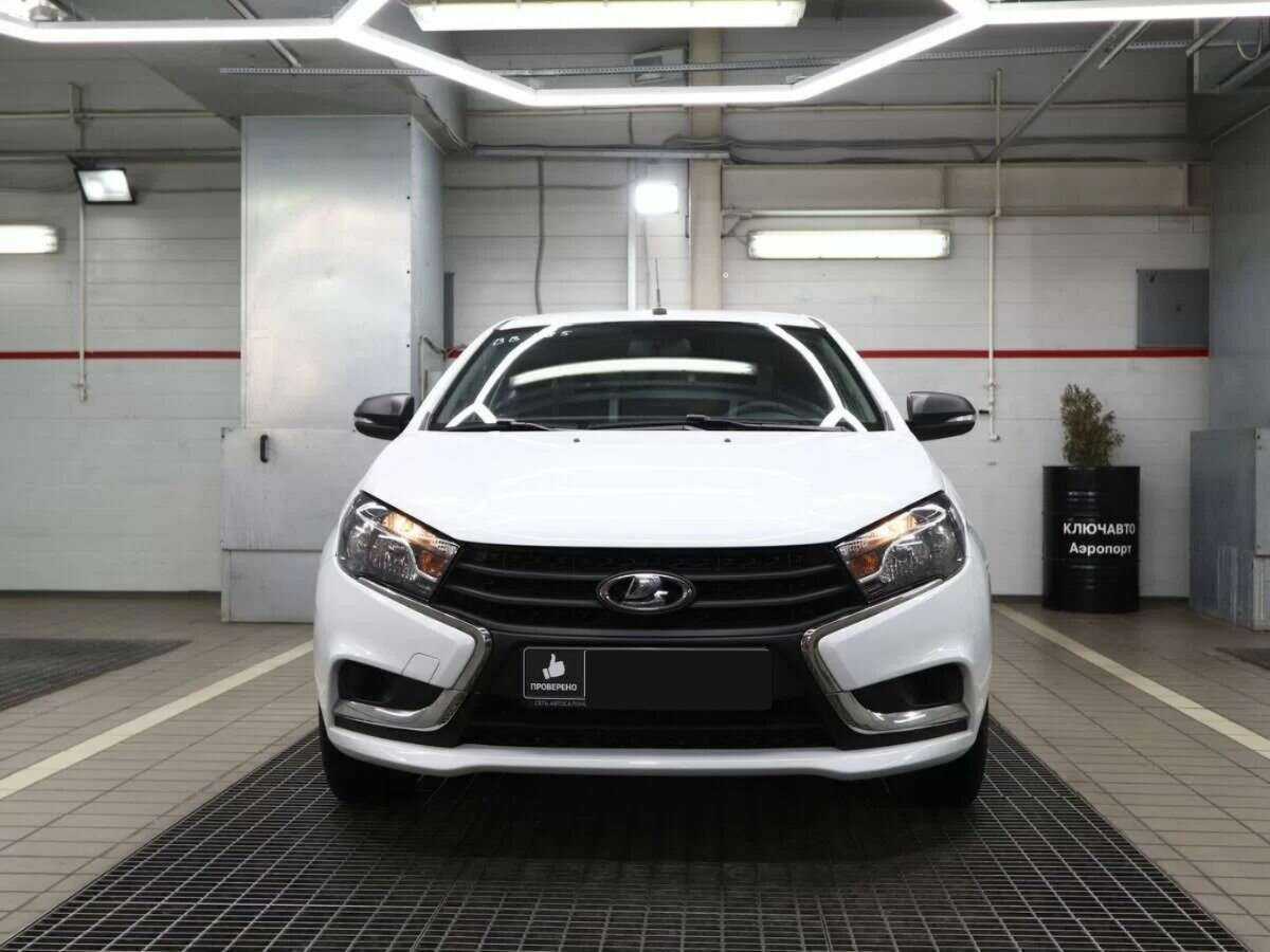 Б/У Лада (ВАЗ) Веста 2021 года. Фото: #1