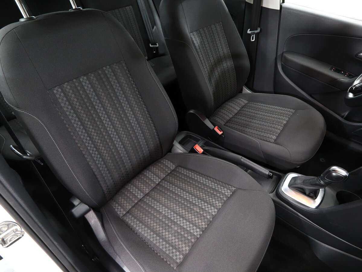 Б/У Фольксваген Поло 2019 года. Фото: #14