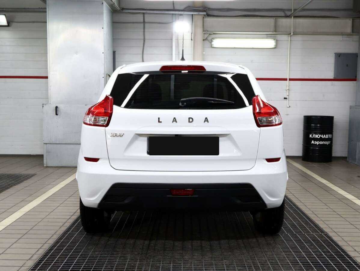 Б/У Лада (ВАЗ) ИКСРЭЙ 2018 года. Фото: #4
