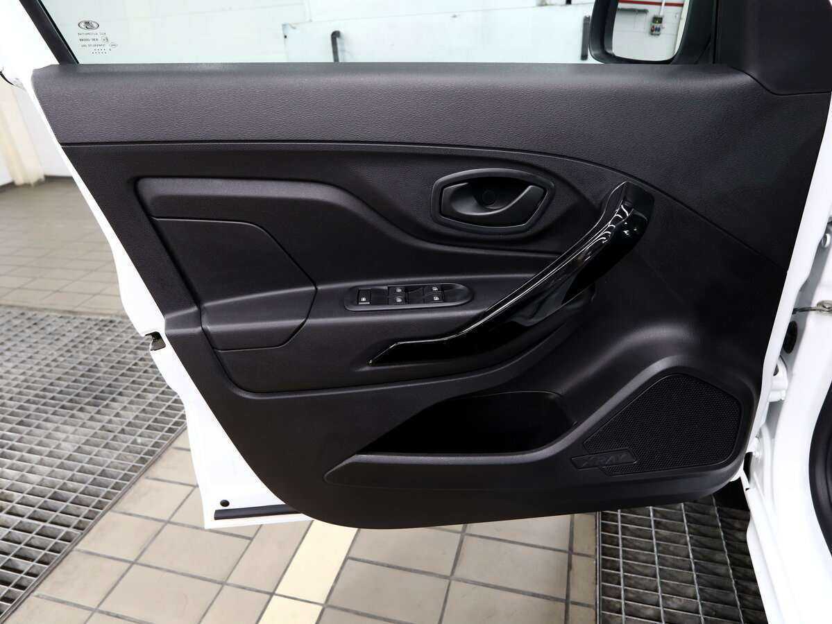 Б/У Лада (ВАЗ) ИКСРЭЙ 2018 года. Фото: #14