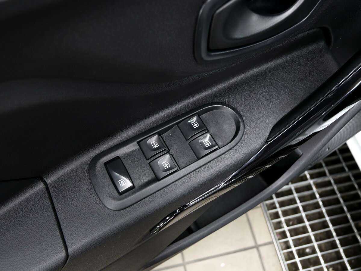 Б/У Лада (ВАЗ) ИКСРЭЙ 2018 года. Фото: #17