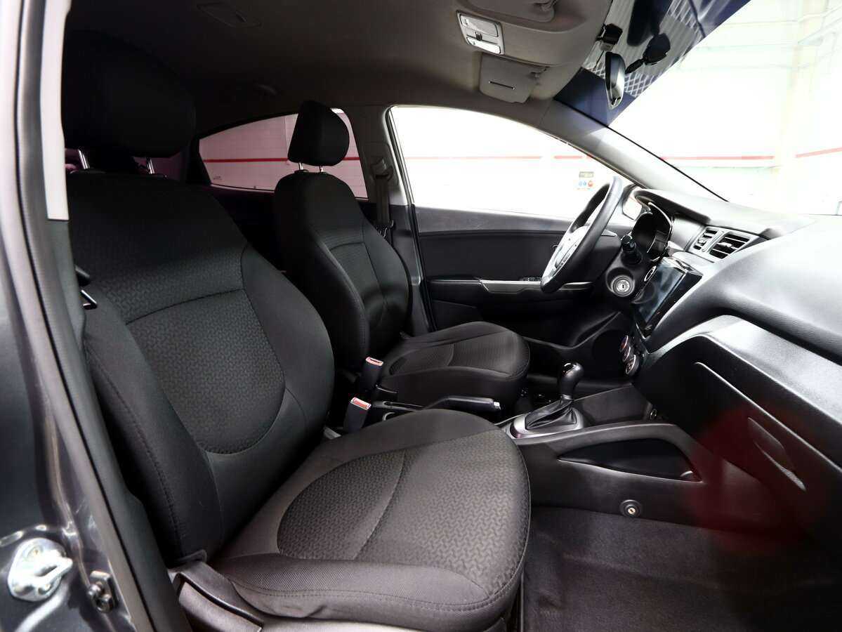 Б/У Киа Рио 2016 года. Фото: #7