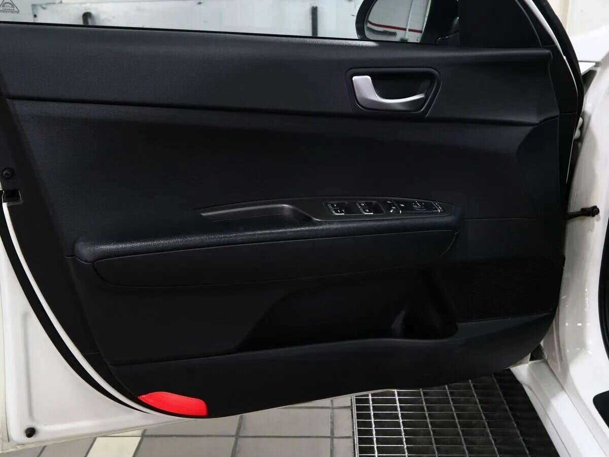 Б/У Киа Оптима 2019 года. Фото: #10