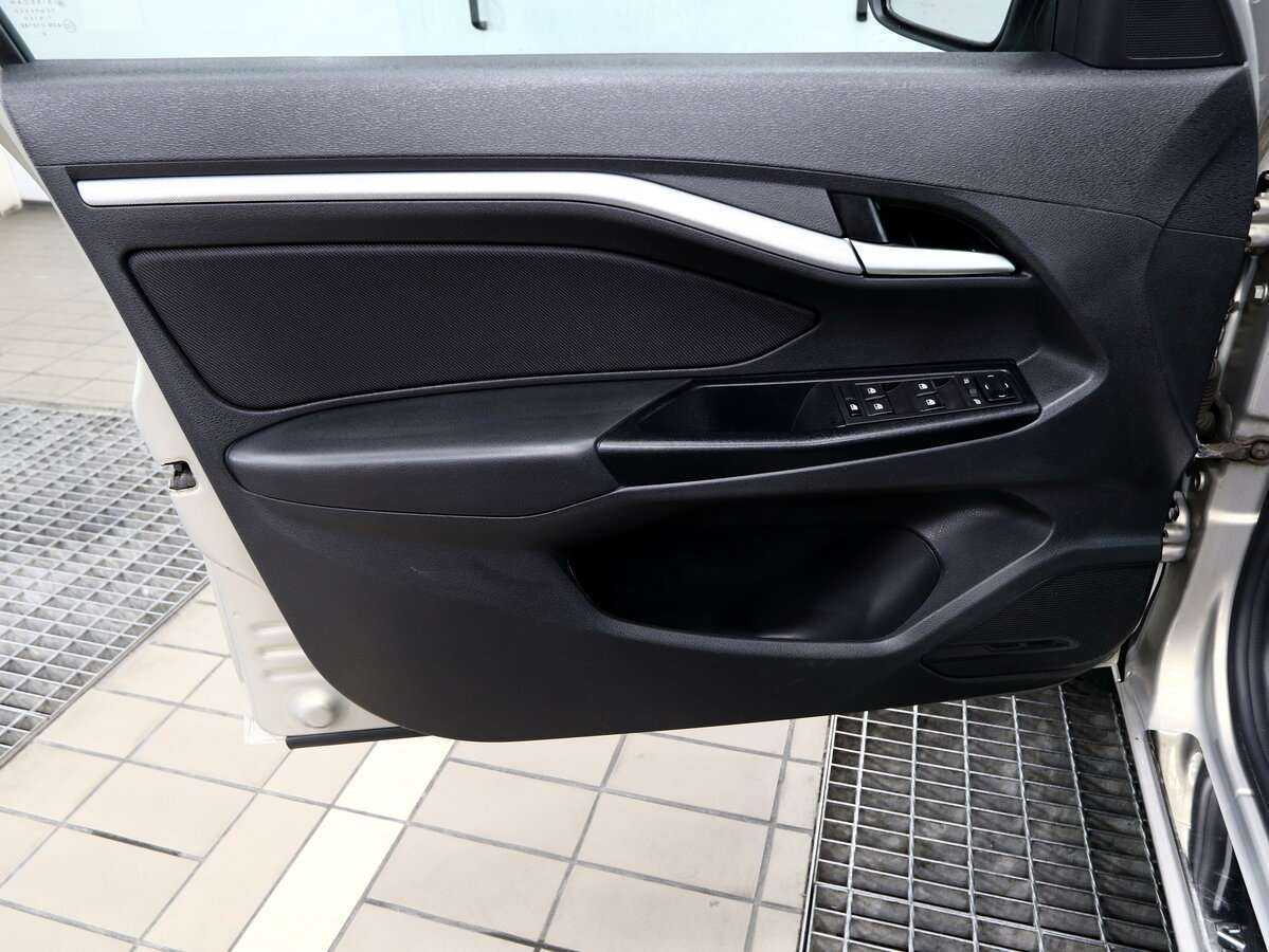 Б/У Лада (ВАЗ) Веста 2020 года. Фото: #13