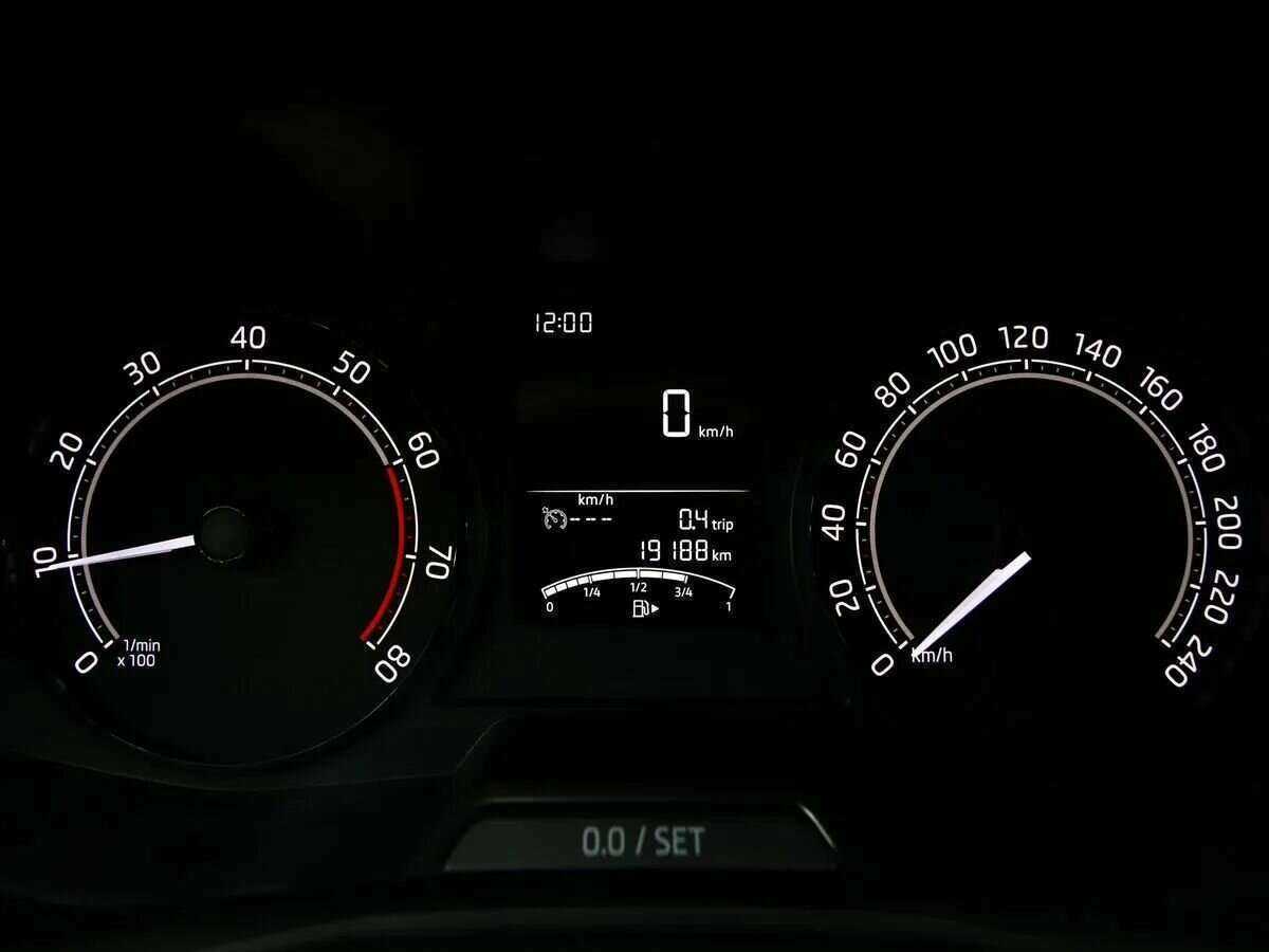 Б/У Шкода Рапид 2020 года. Фото: #12