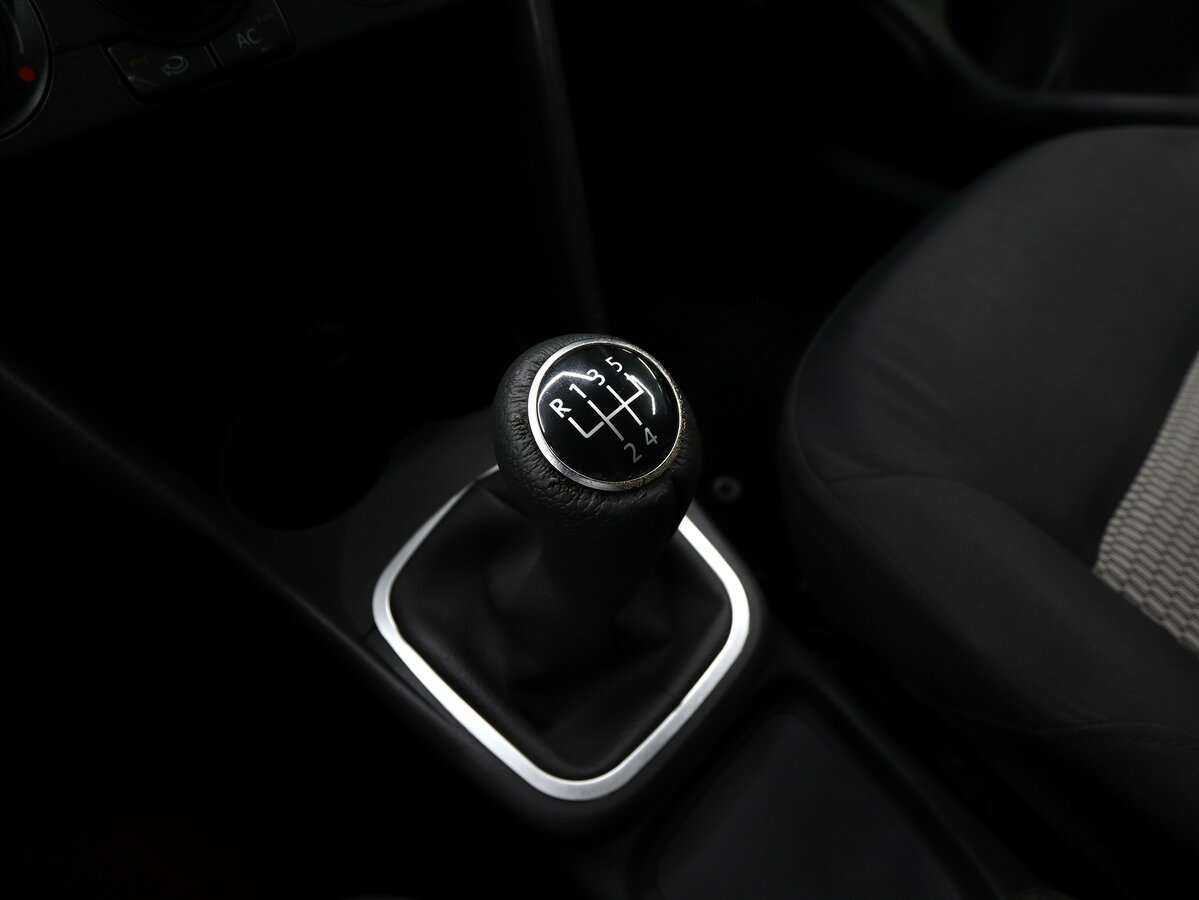 Б/У Фольксваген Поло 2012 года. Фото: #13