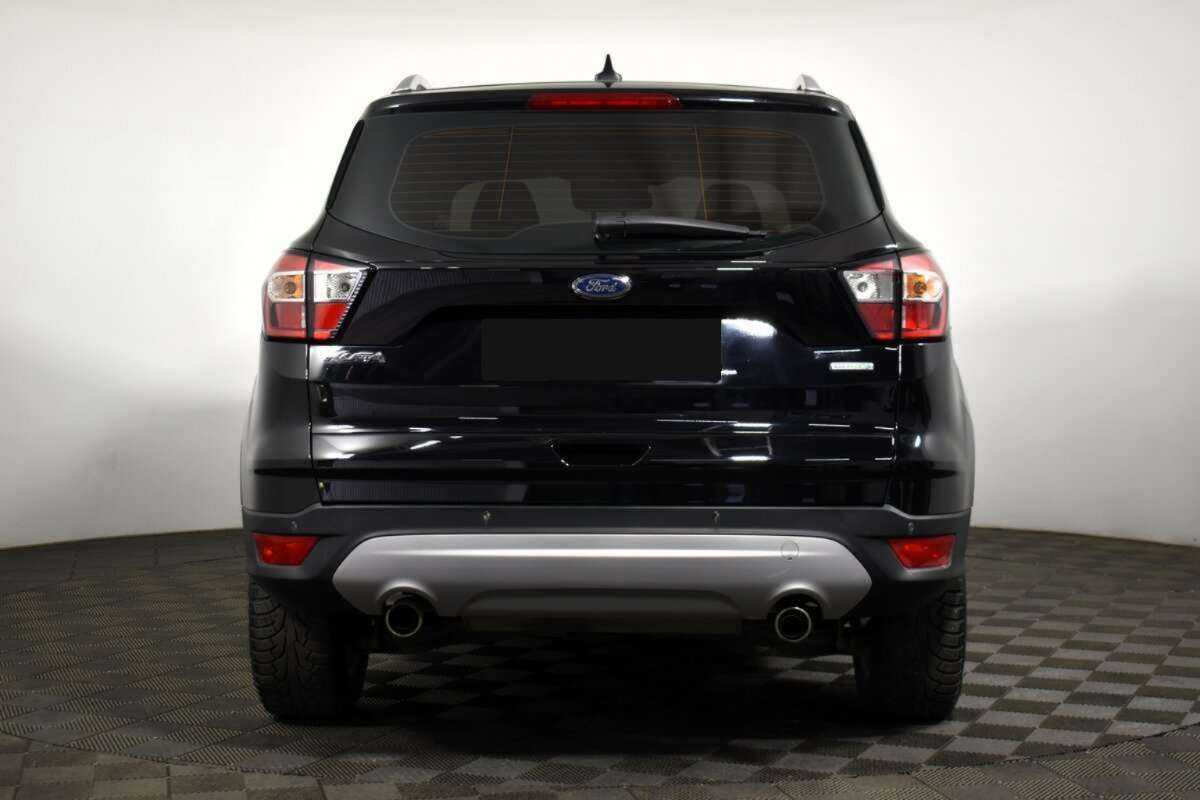 Б/У Форд Куга 2017 года. Фото: #4