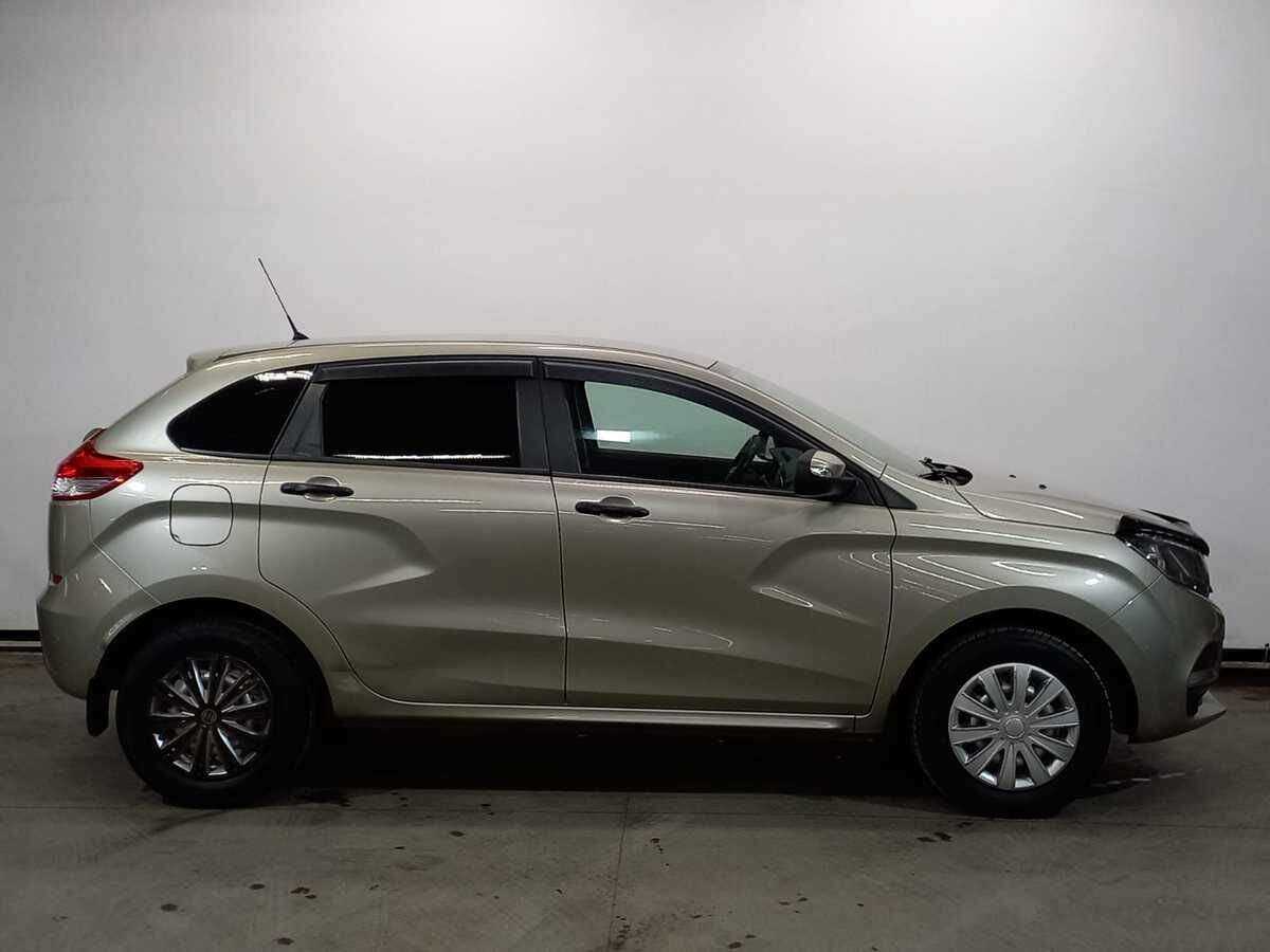 Б/У Лада (ВАЗ) ИКСРЭЙ 2018 года. Фото: #3