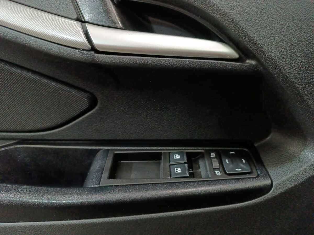 Б/У Лада (ВАЗ) Веста 2019 года. Фото: #15