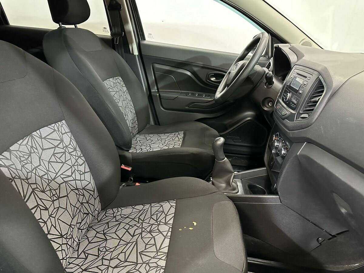 Б/У Лада (ВАЗ) ИКСРЭЙ 2017 года. Фото: #9