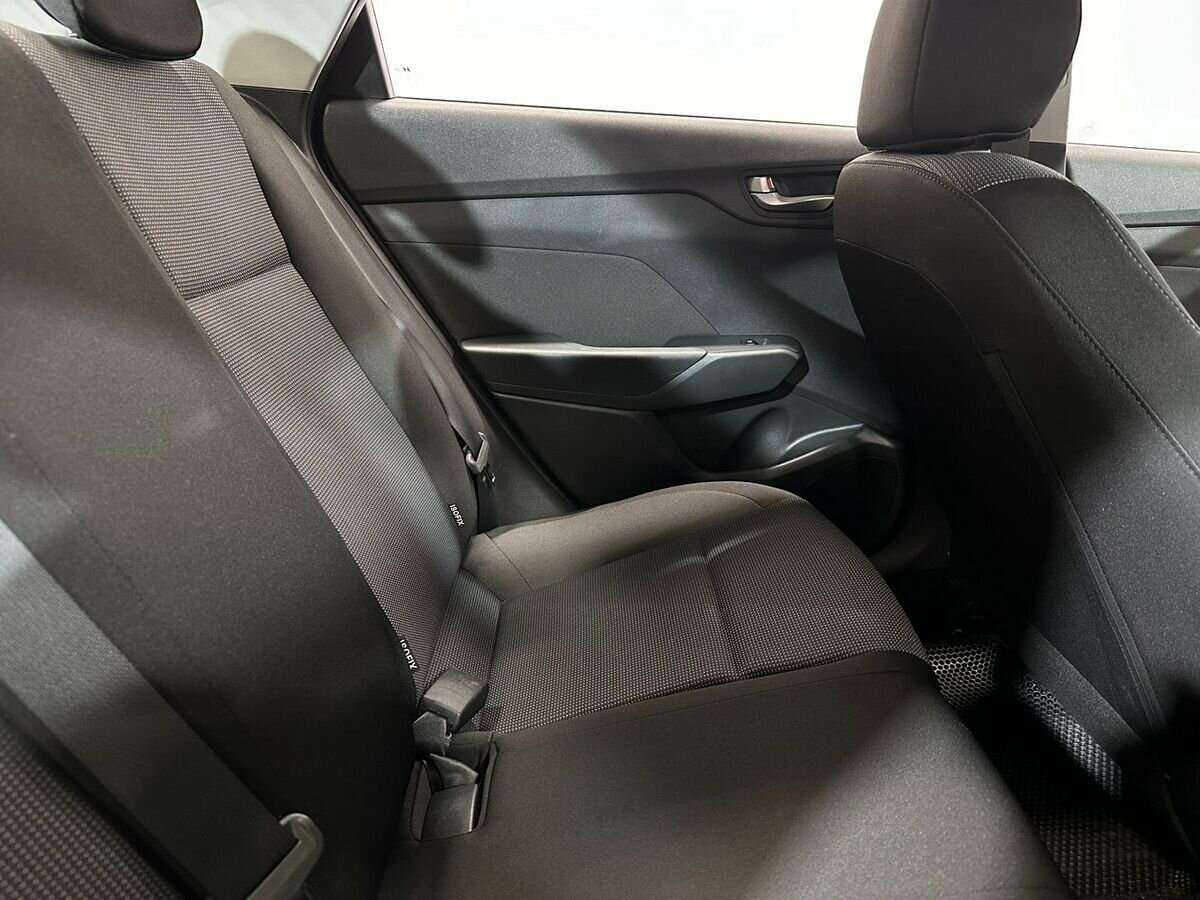 Б/У Хендай Солярис 2019 года. Фото: #9