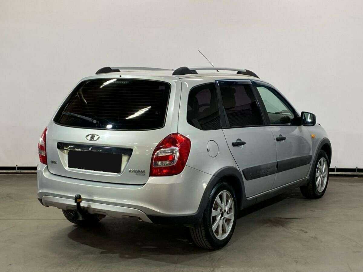 Б/У Лада (ВАЗ) Калина 2015 года. Фото: #4