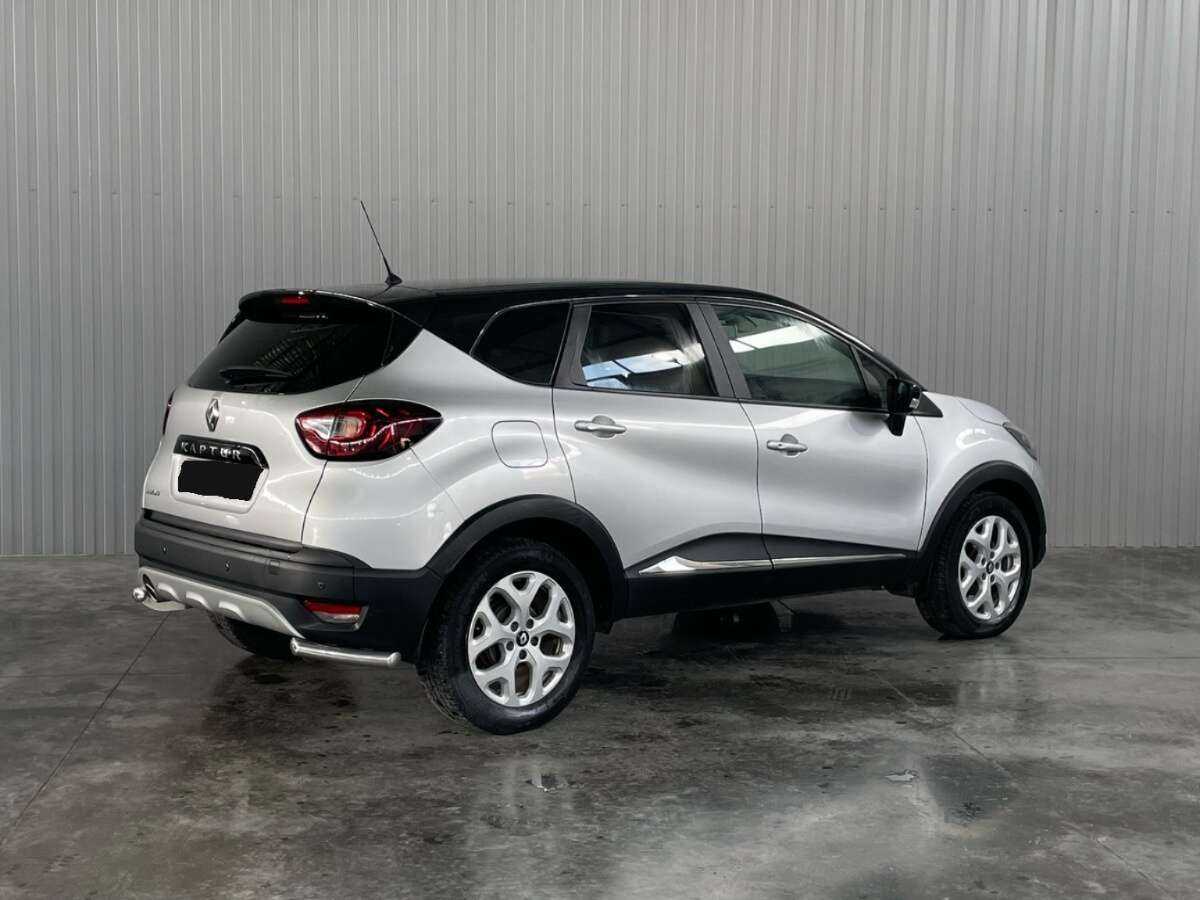 Б/У Рено Каптюр 2016 года. Фото: #4