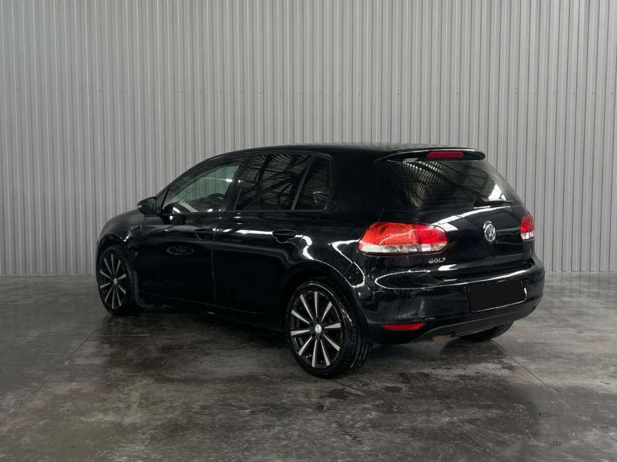 Б/У Фольксваген Гольф 2012 года. Фото: #6