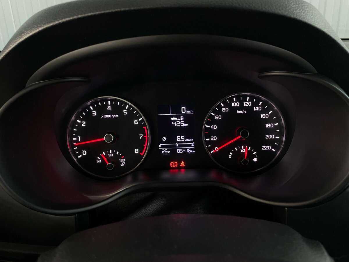 Б/У Киа Рио 2018 года. Фото: #10