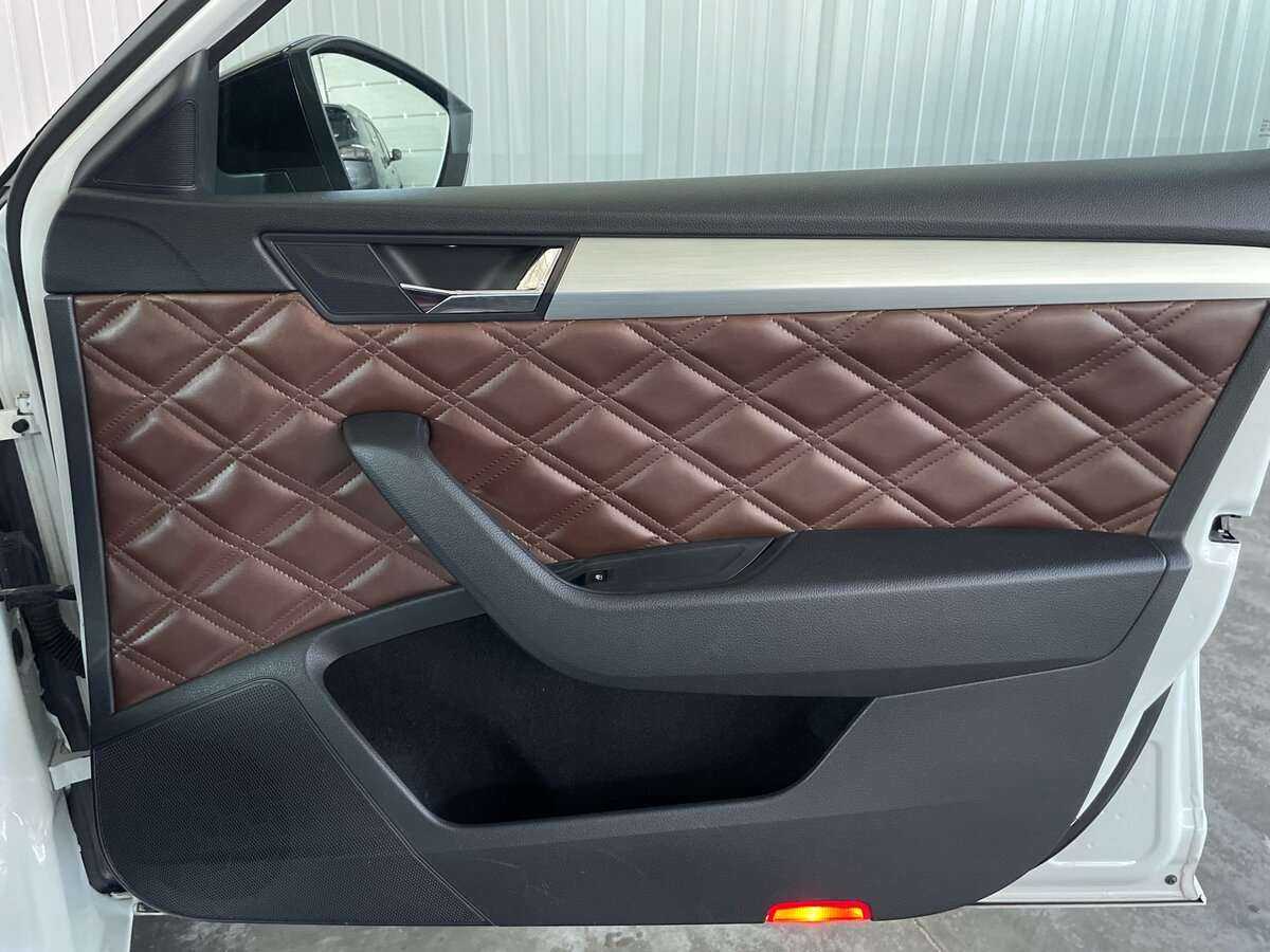 Б/У Шкода Суперб 2015 года. Фото: #24