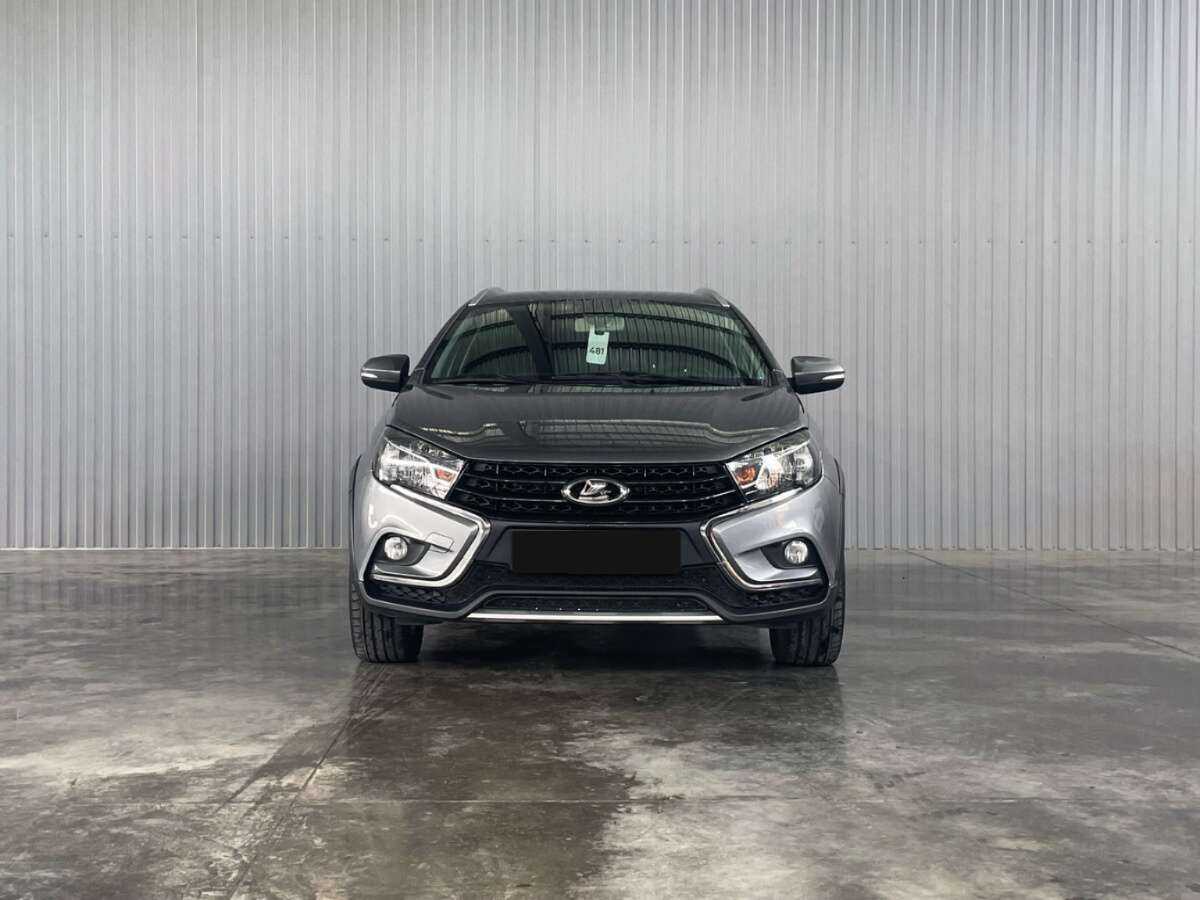 Б/У Лада (ВАЗ) Веста 2018 года. Фото: #1