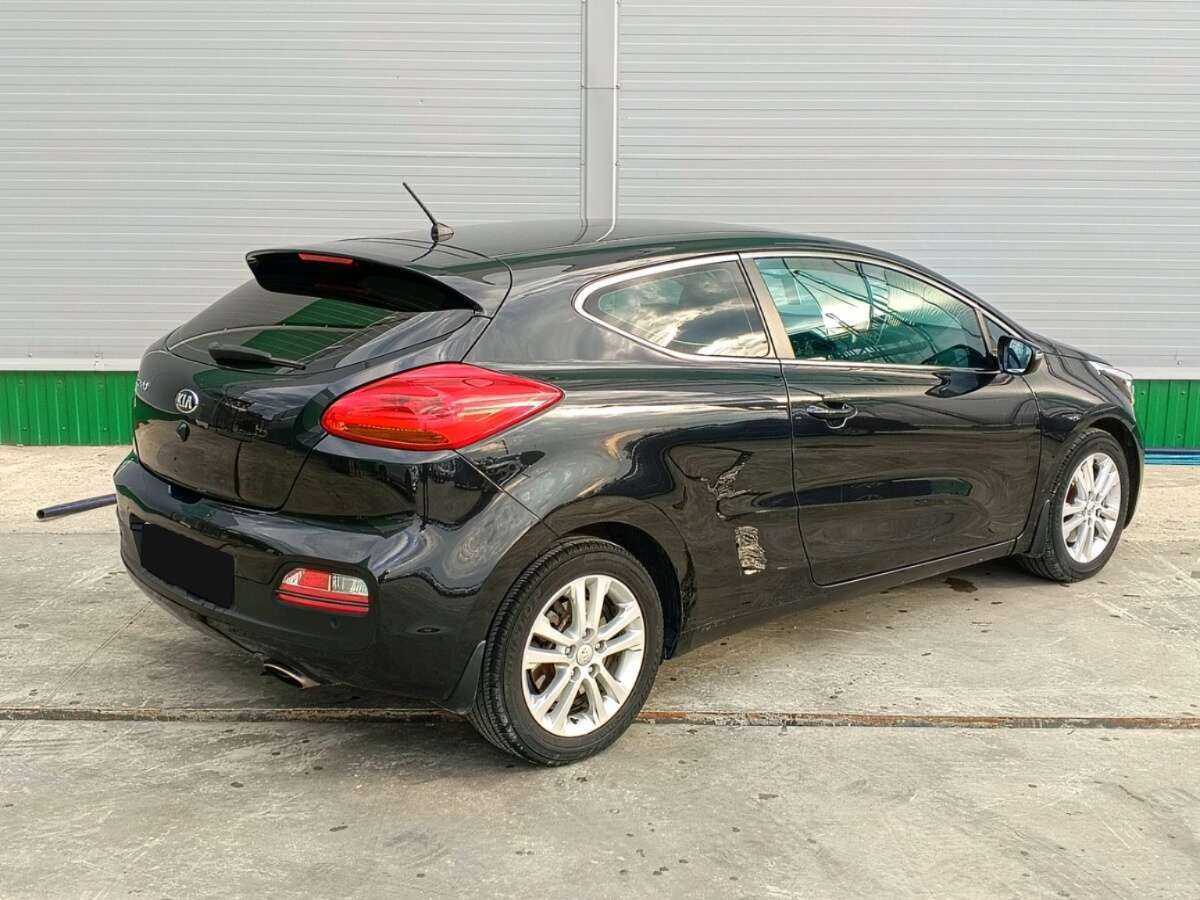 Б/У Киа Сид 2015 года. Фото: #4