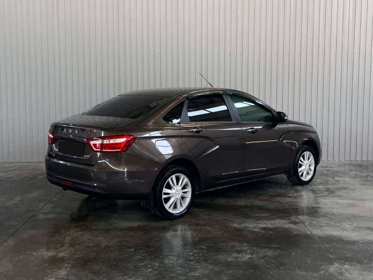 Б/У Лада (ВАЗ) Веста 2018 года. Фото: #4