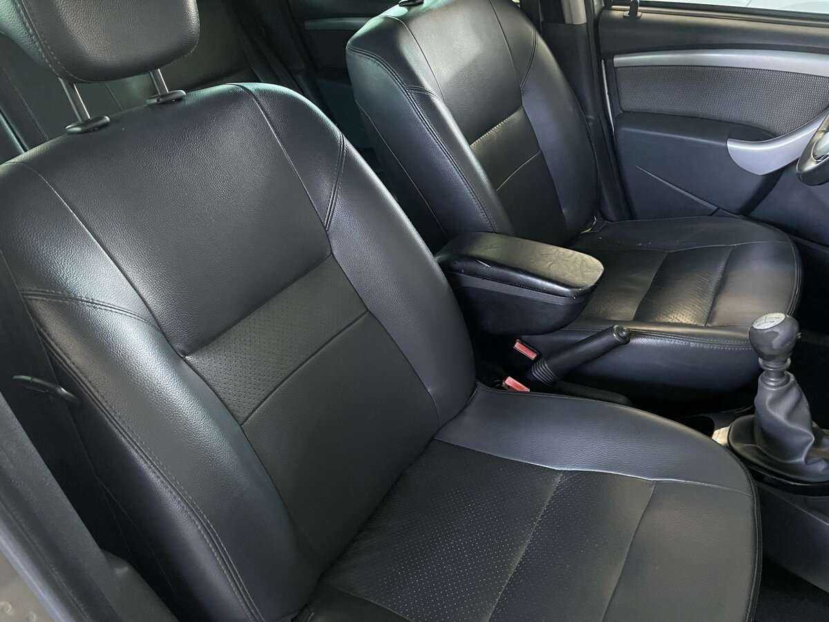 Б/У Рено Дастер 2013 года. Фото: #13