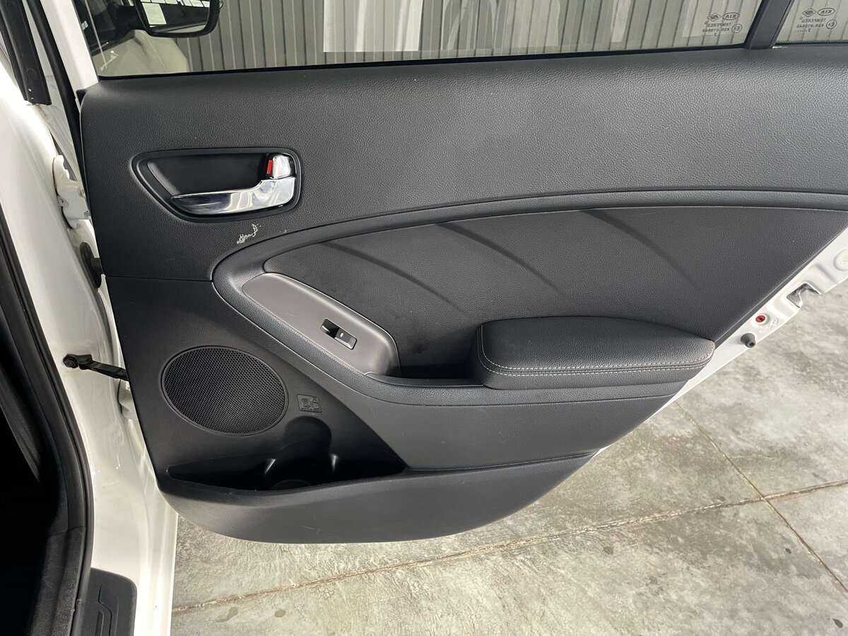 Б/У Киа Церато 2017 года. Фото: #19