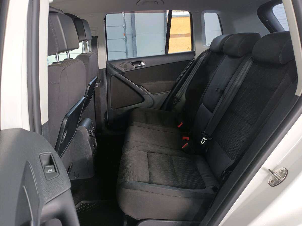 Б/У Фольксваген Тигуан 2013 года. Фото: #13