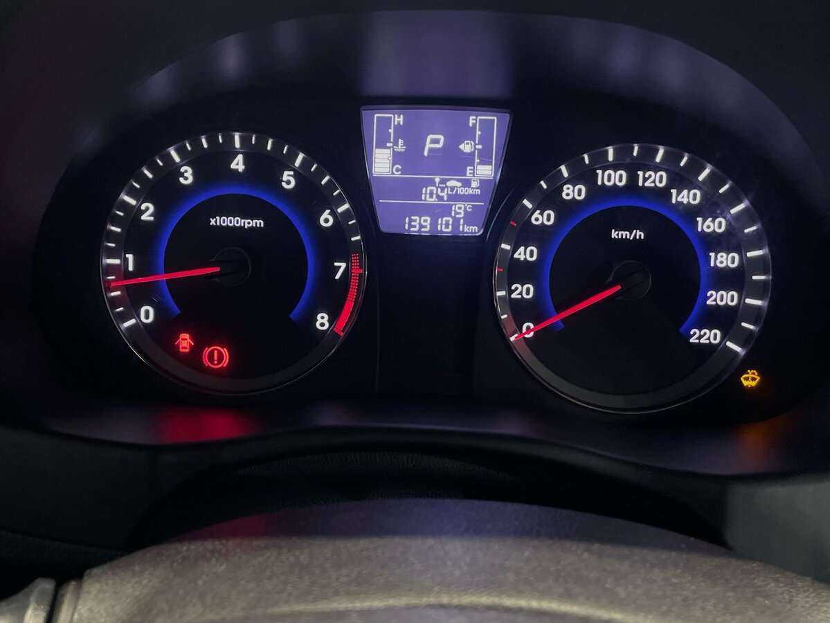 Б/У Хендай Солярис 2015 года. Фото: #13