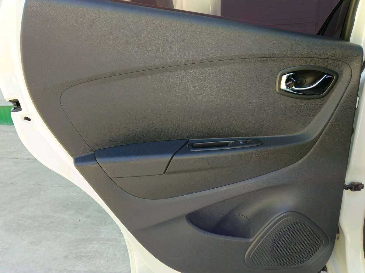 Б/У Рено Каптюр 2017 года. Фото: #15