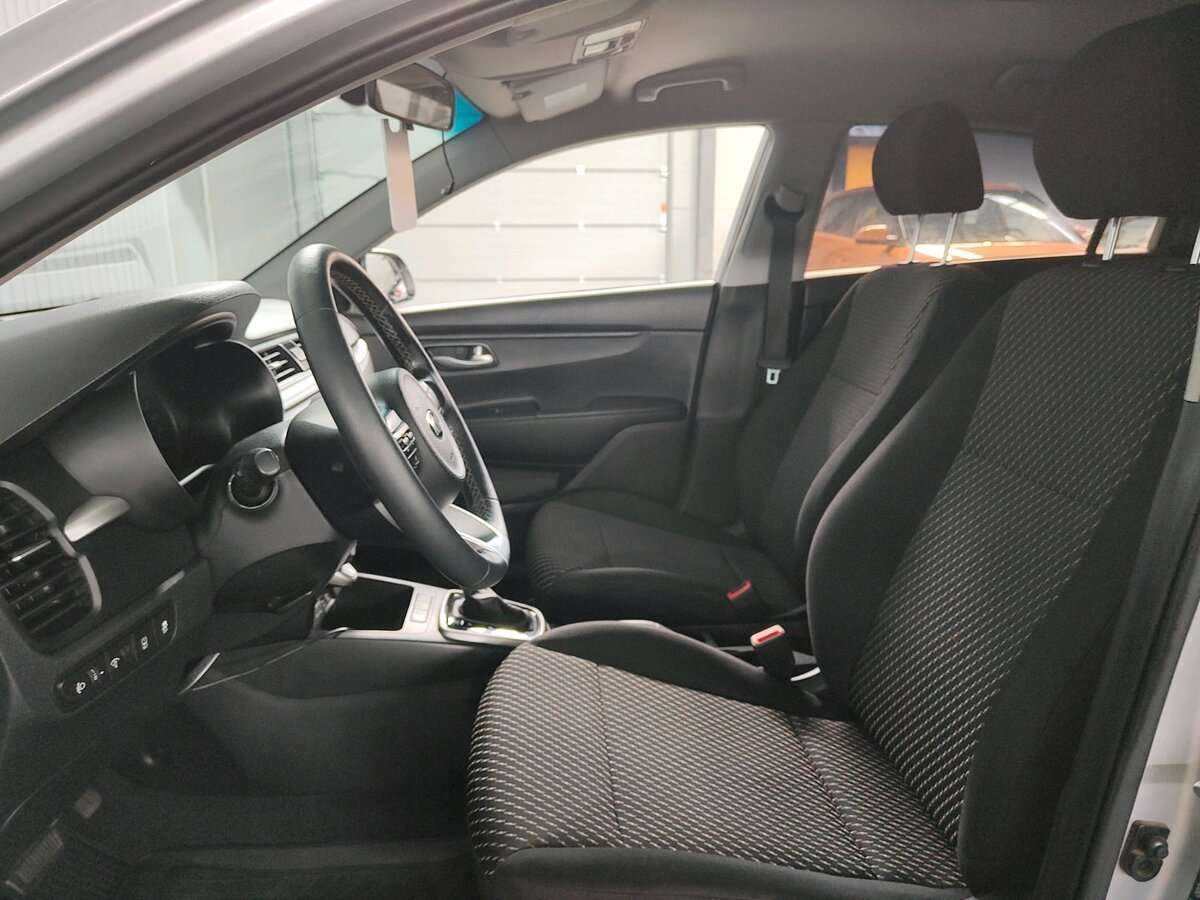 Б/У Киа Рио 2019 года. Фото: #10