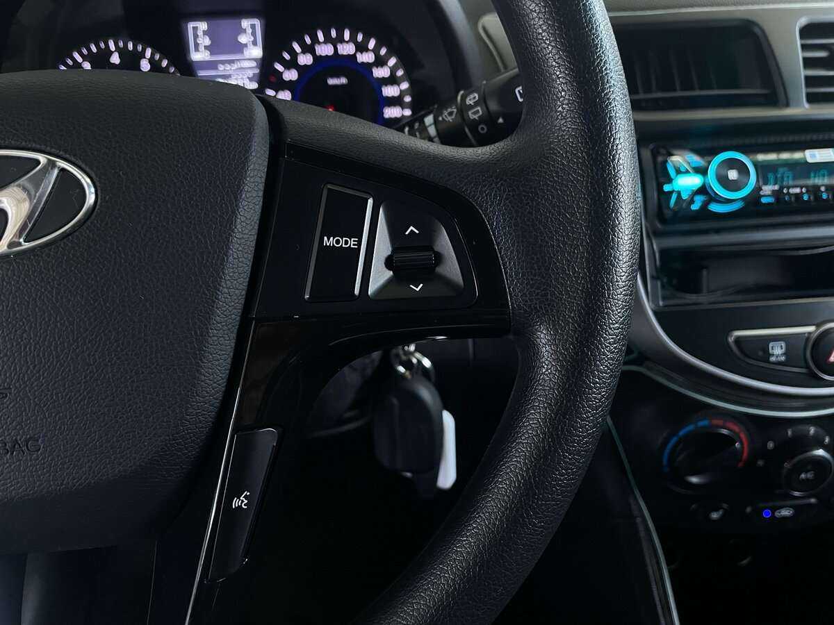 Б/У Хендай Солярис 2014 года. Фото: #11