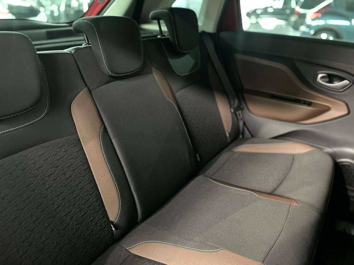 Б/У Лада (ВАЗ) ИКСРЭЙ 2017 года. Фото: #12