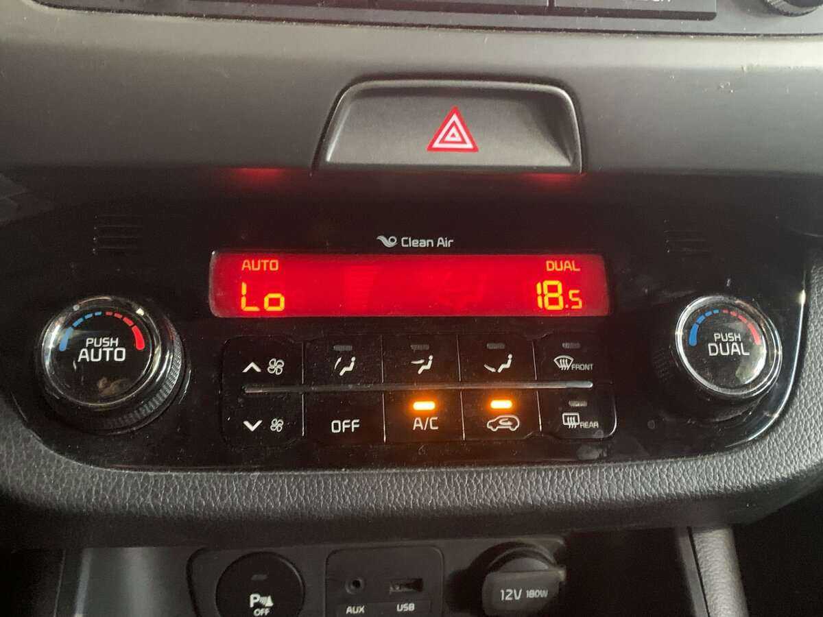 Б/У Киа Спортейдж 2014 года. Фото: #13