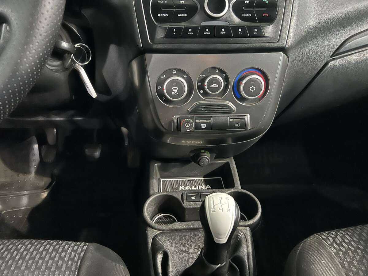 Б/У Лада (ВАЗ) Калина 2015 года. Фото: #12