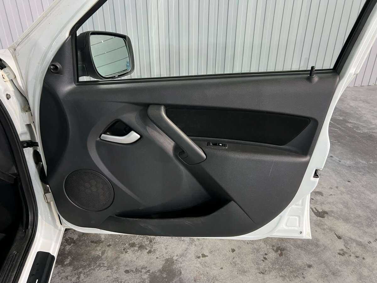 Б/У Лада (ВАЗ) Калина 2015 года. Фото: #14