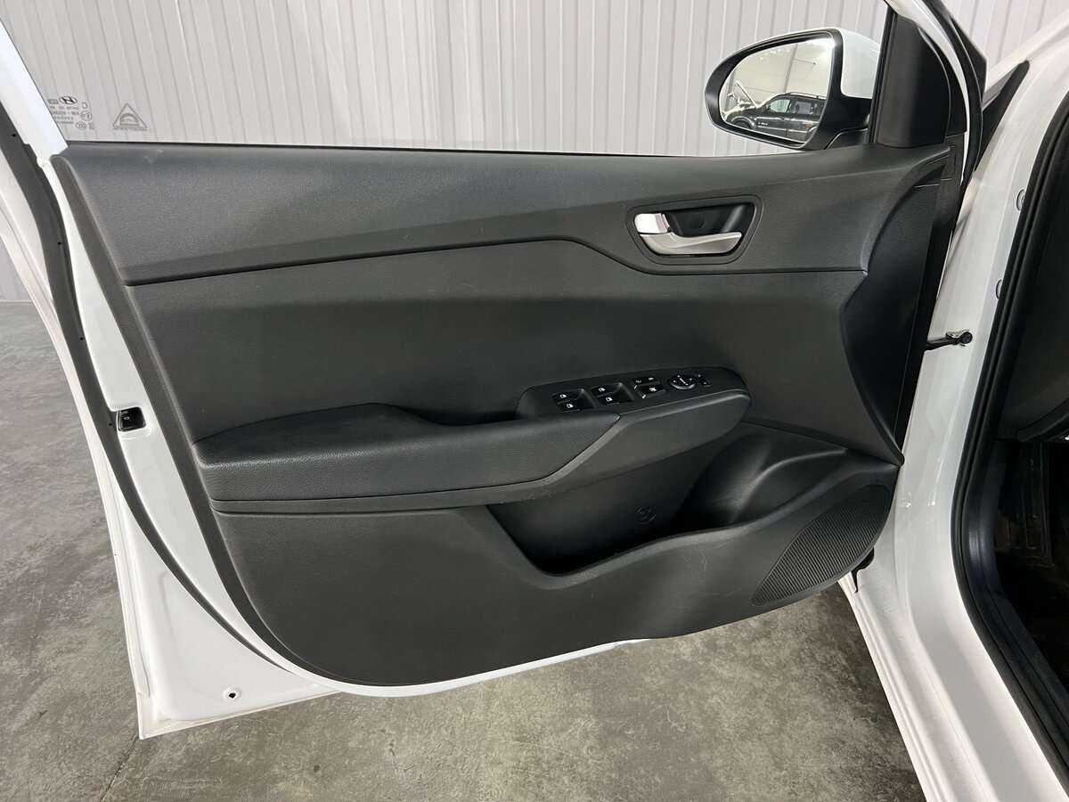 Б/У Хендай Солярис 2021 года. Фото: #18