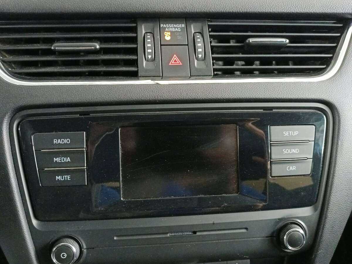 Б/У Шкода Октавия 2014 года. Фото: #9