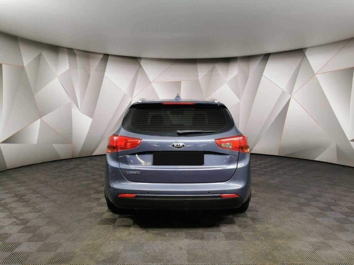 Б/У Киа Сид 2018 года. Фото: #7