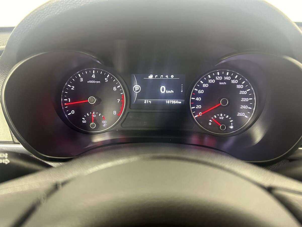 Б/У Киа Оптима 2017 года. Фото: #10