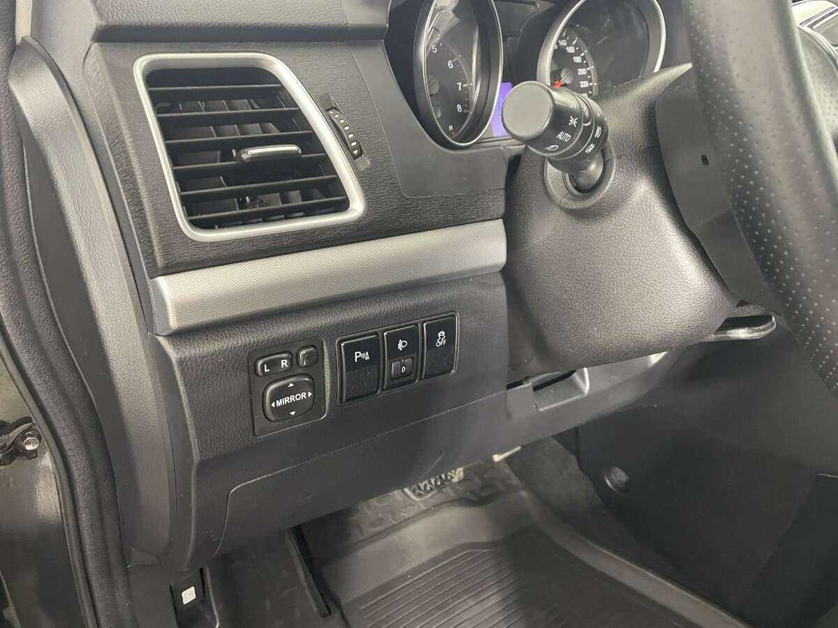 Б/У Хавал Х6 2016 года. Фото: #6