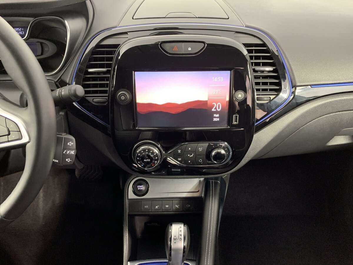 Б/У Рено Каптюр 2021 года. Фото: #12