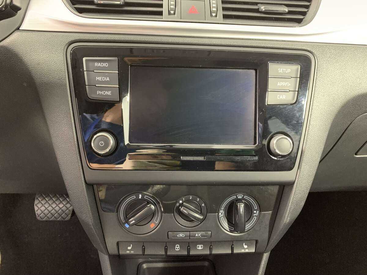 Б/У Шкода Рапид 2019 года. Фото: #12