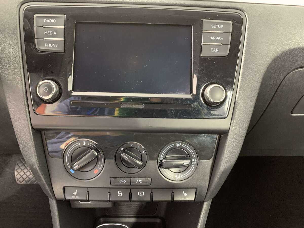 Б/У Шкода Рапид 2019 года. Фото: #10