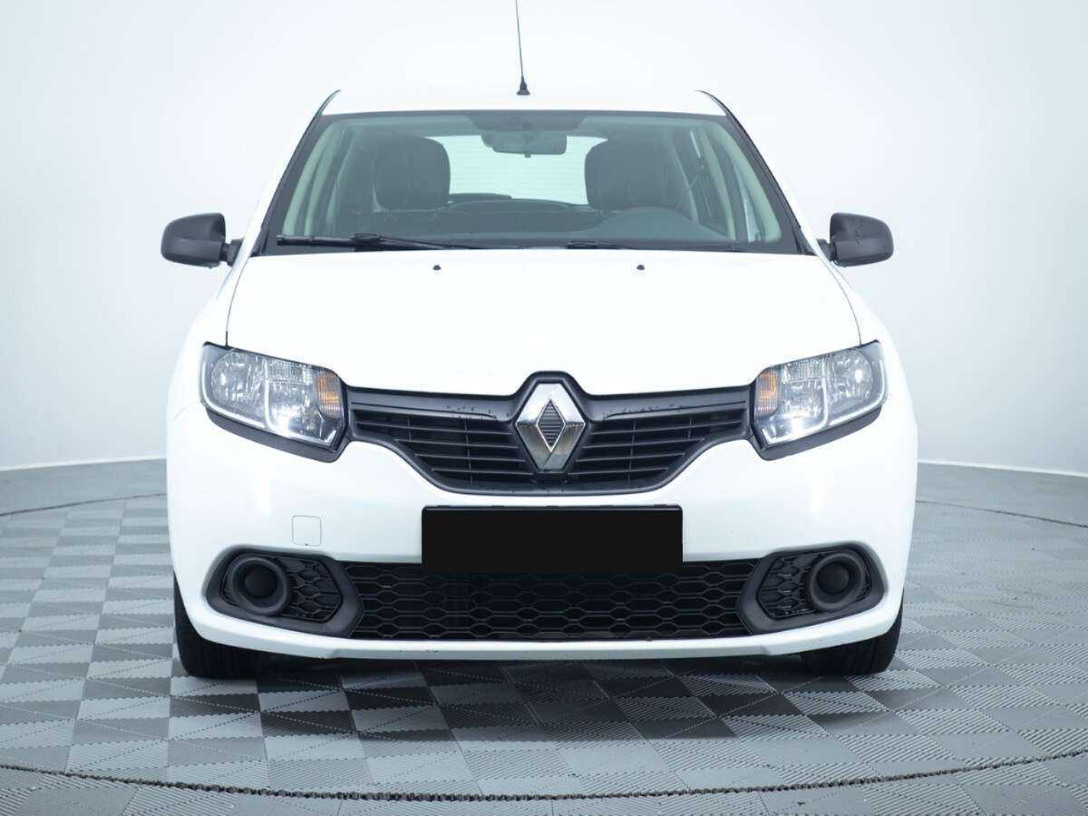 Б/У Рено Сандеро 2017 года. Фото: #1