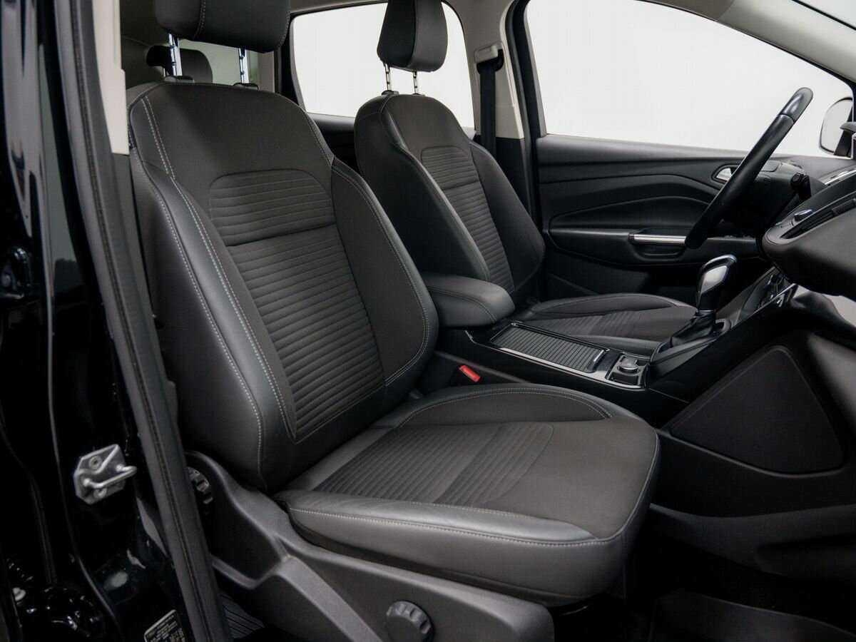 Б/У Форд Куга 2019 года. Фото: #11