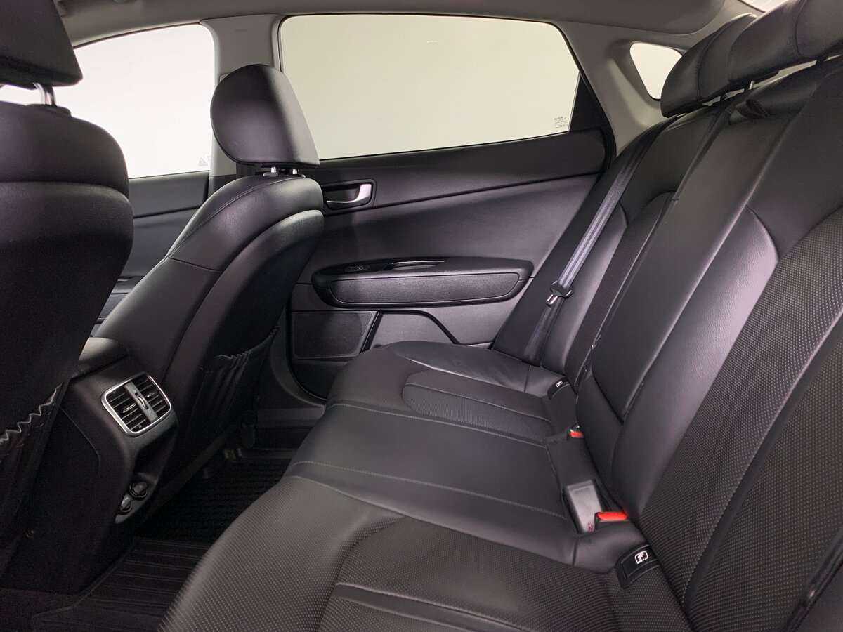 Б/У Киа Оптима 2018 года. Фото: #15