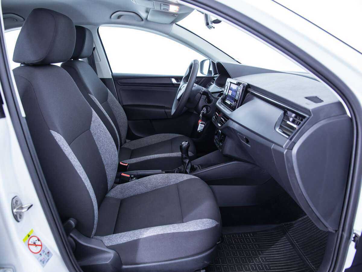 Б/У Шкода Рапид 2021 года. Фото: #8